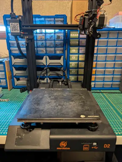 This is a Mingda D2 3D printer, perfect for hobbyists and makers looking to dive into 3D printing pr...