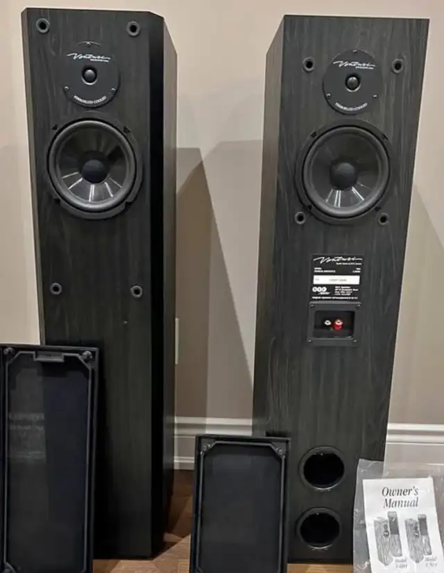 Venturi V-604 2x300W Bipolar Tower Speakers in Speakers in Markham / York Region - Image 2