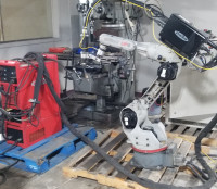 MOTOMAN YASKAWA UP6  XRC 2001  Welding Robots for SALE!