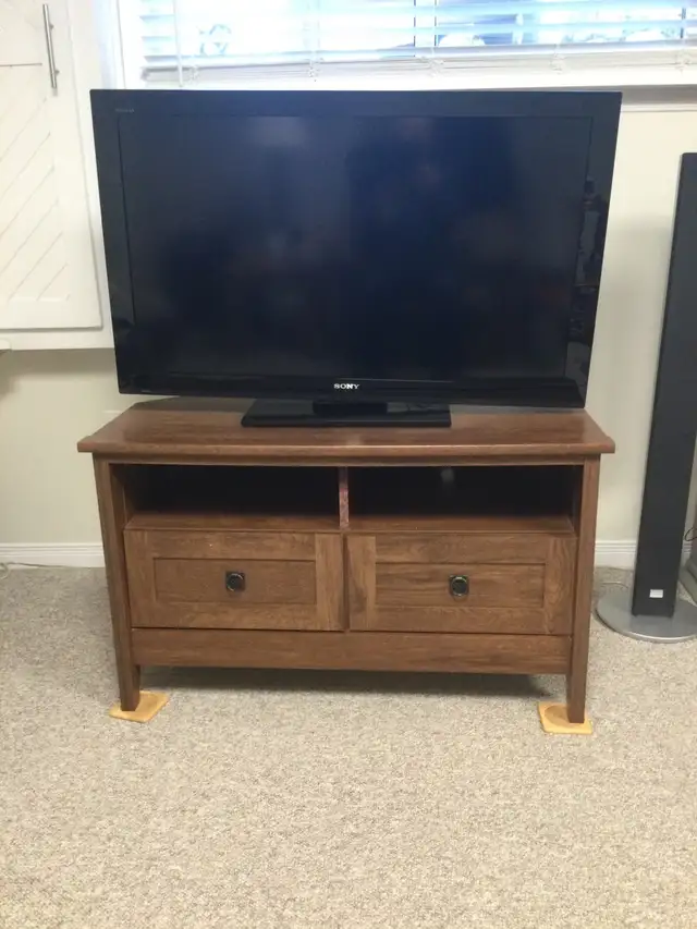 Television Sony and TV stand in TVs in Dartmouth - Image 2