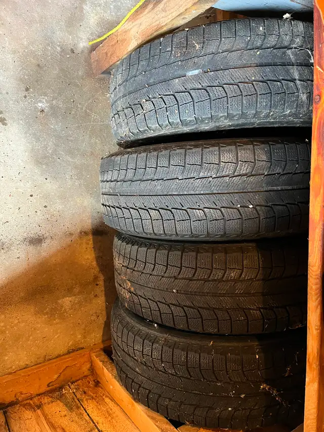 For Sale, 4 Michelin X Ice 225/65 17, on rims. $125 in Tires & Rims in Bridgewater - Image 2