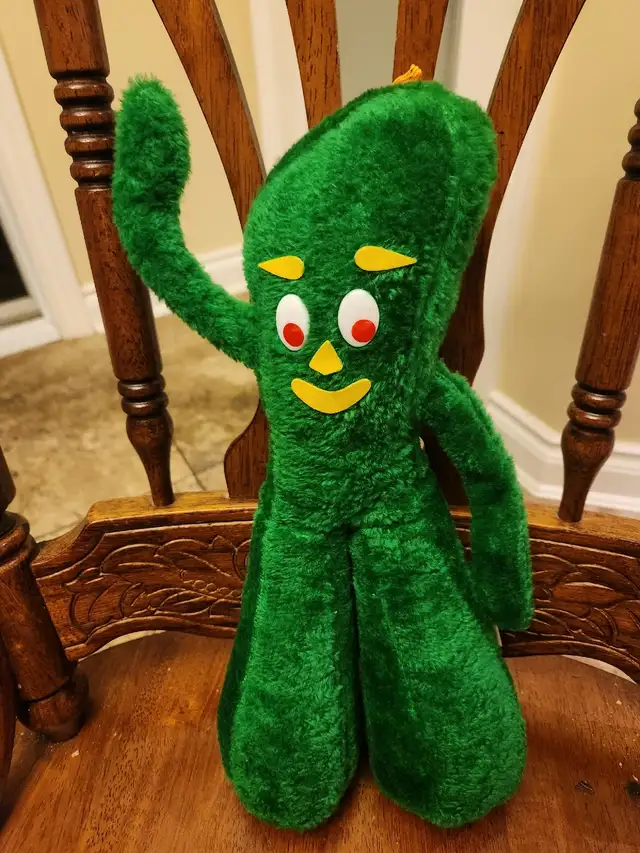 Vintage original 1980s large plush Gumby in Arts & Collectibles in Stratford - Image 2