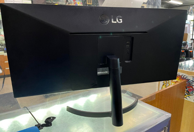 LG 34" Monitor - 34WL500-B - 1080P - Ultrawide in Monitors in St. Catharines - Image 2