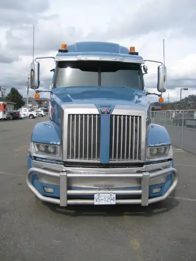 RECENT/ WORK HISTORY NEW Radiator @ 900Km NEW One Box @ 870Km Rebuilt 5th Wheel @ 868Km NEW Batterie...
