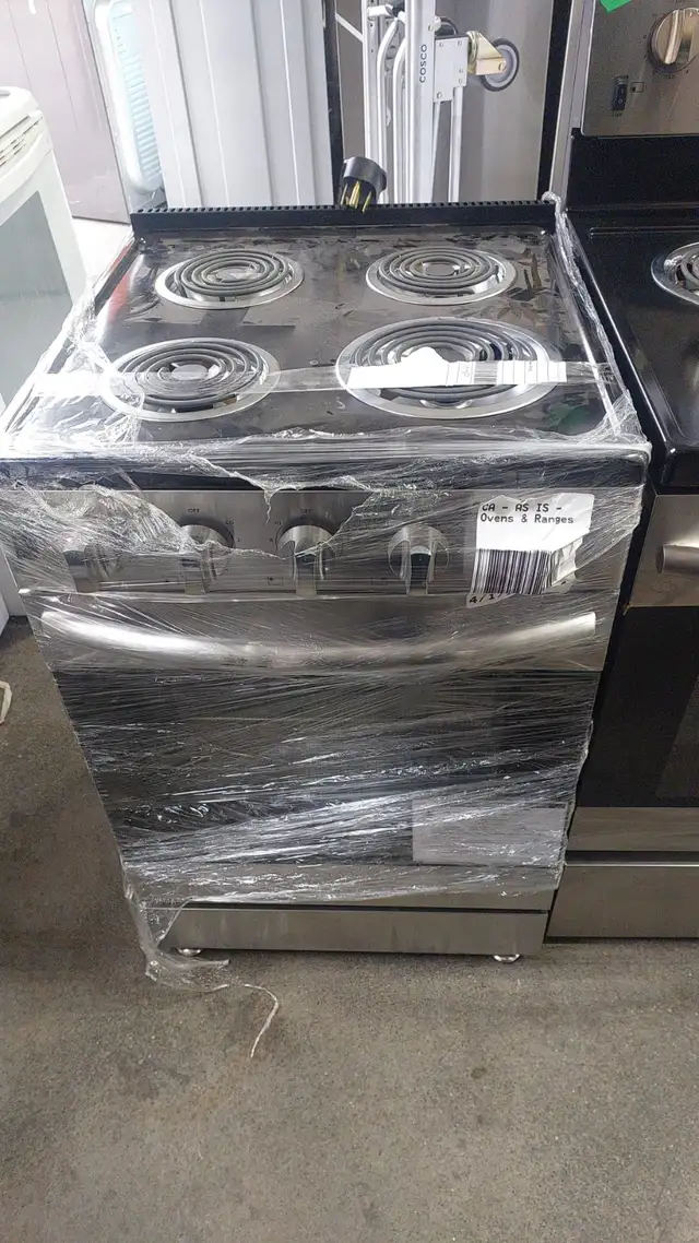 Stove - 24 Element  3.7 cu. ft EECR24MES-CA - Electric Range in Stoves, Ovens & Ranges in Mississauga / Peel Region - Image 3