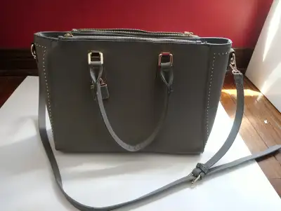 Women's bag, never used, View more
