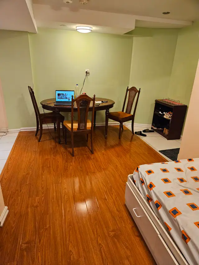 Short Term Studio Rent Near SQ One in Short Term Rentals in Mississauga / Peel Region - Image 5