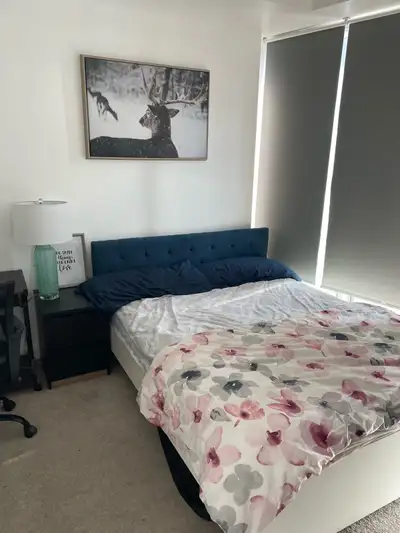 Airbnb Bedroom in Downtown Toronto - CN Tower View, View more