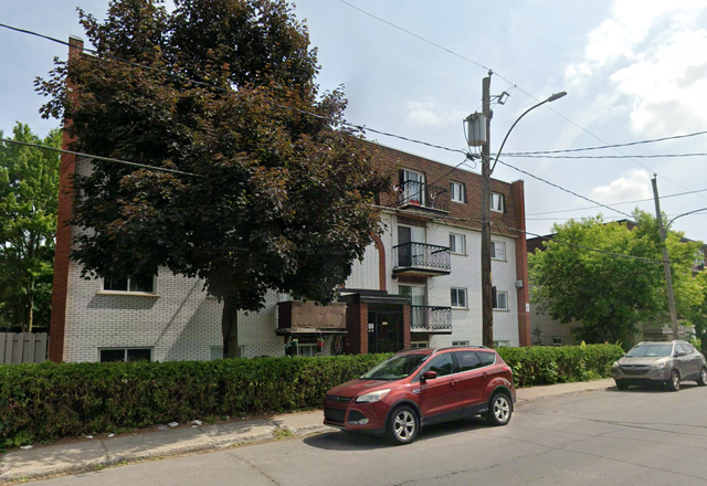 5.5-Bedroom Apartment for Rent in Longueuil