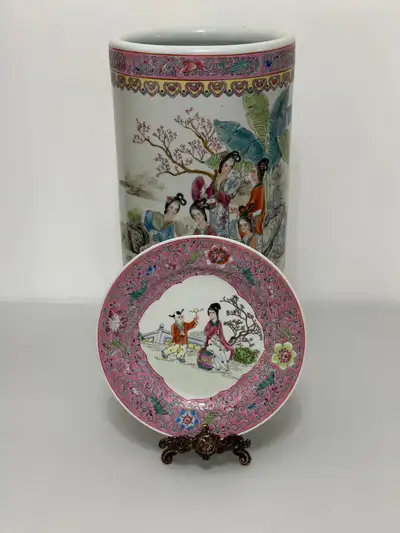 Vintage pretty pink Famille Rose plate and Umbrella stand- mint, View more