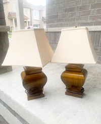 2 Lamps (Bulbs Included)
