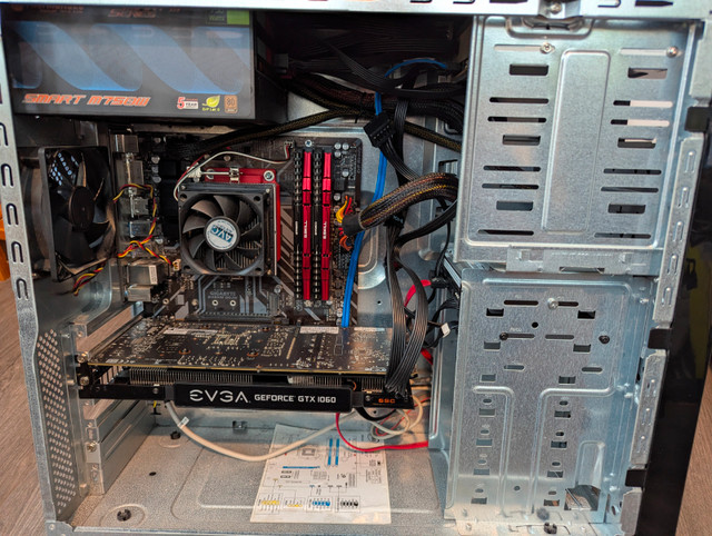 Gaming pc in Desktop Computers in Napanee - Image 3