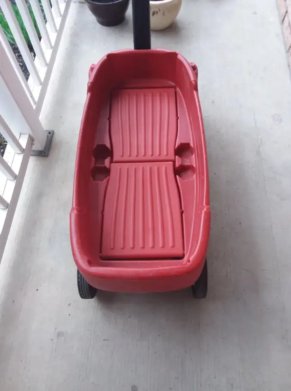 Radio Flyer Pathfinder Wagon (Red) in Toys & Games in Oshawa / Durham Region - Image 3