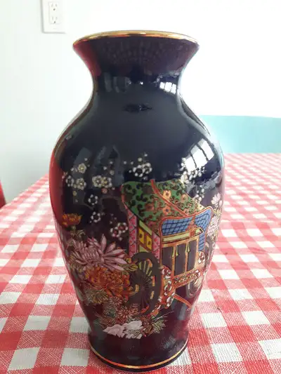 Vintage Japanese Vase, View more