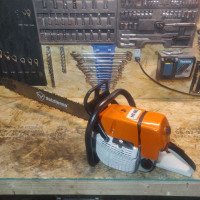 MS660 chainsaw