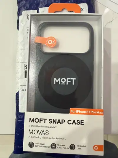 iPhone 17 pro max case - Brand new, View more