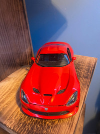 1:18 Maisto 2013 Red Dodge Viper SRT GTS