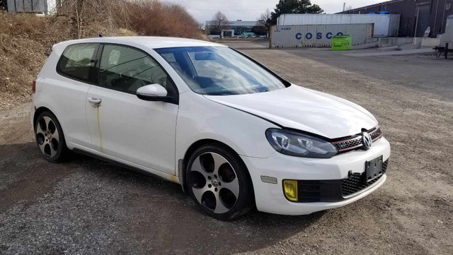 part out - 2010 VW Golf GTI 2.0T 6spd in Other Parts & Accessories in Cambridge - Image 2