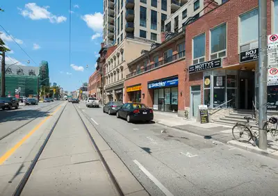 Live in Cleaner/Helper - Apartment for Rent - Downtown Toronto