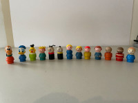 Vintage Fisher Price Little People, miscellaneous/damaged set