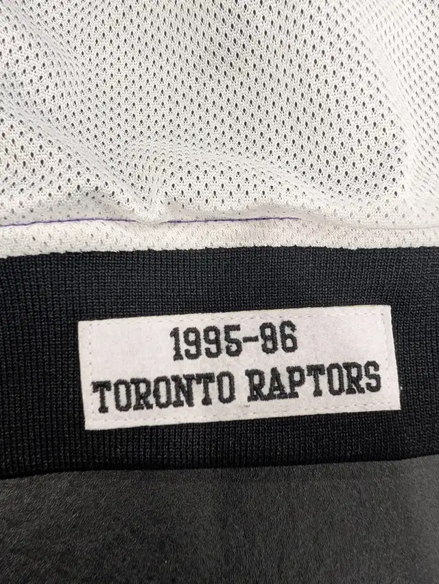 Toronto Raptors Authentic Warmup Jacket in Men's in City of Toronto - Image 7