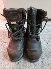 Dakota safety boots - men's/youth's size 4