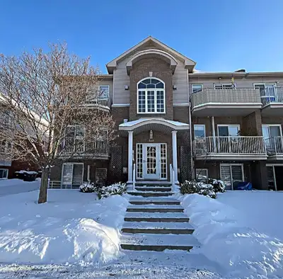 Appartememt Condo Laval 4 et demi