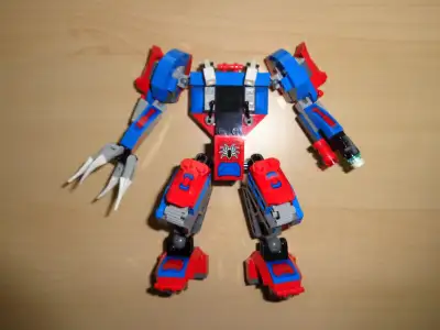 LEGO Spider-Man Mech 76115 "Spider Mech vs. Venom" MARVEL Heroes, View more