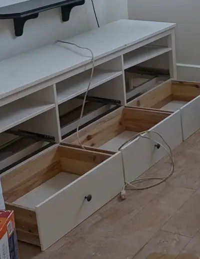 meubles IKEA pour centre de divertissement, View more