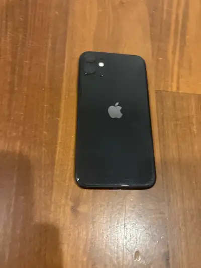 iphone 11 used, View more