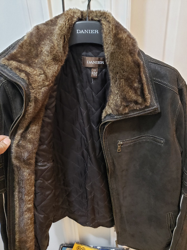 2- LIKE NEW DANIER LEATHER MENS JACKETS FORSALE! $220 EACH O.B.O in Men's in Oshawa / Durham Region - Image 2