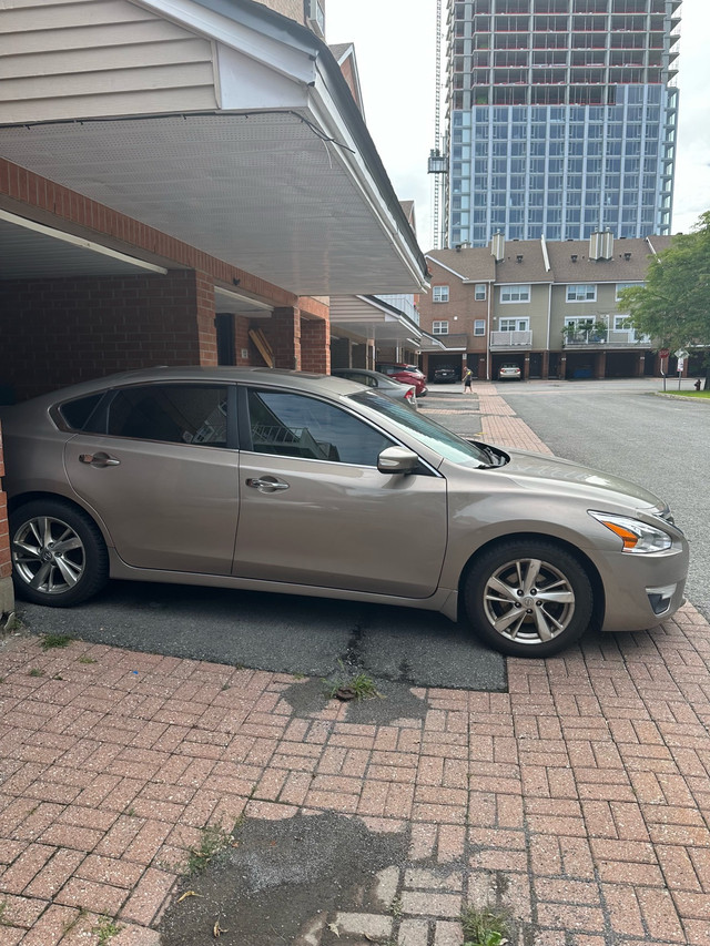 2013 Nissan Altima SL in Cars & Trucks in Ottawa - Image 4