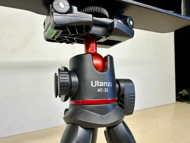 Ulanzi Tripod + Smartphone Cage in Cameras & Camcorders in City of Toronto - Image 3