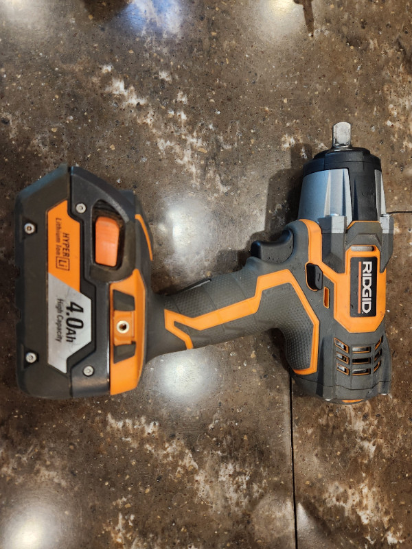 Ridgid 18 volt brushless hammer drill 1/2 inch impact driver in Power Tools in Peterborough - Image 4