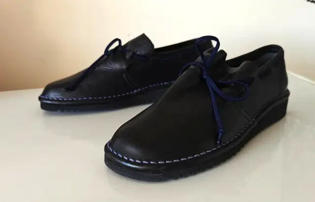 New Leather Shoes Size 7 in Women's - Shoes in City of Toronto - Image 4