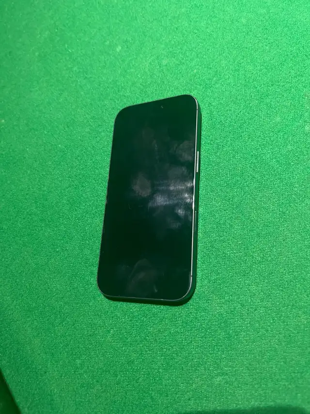 iPhone 17 