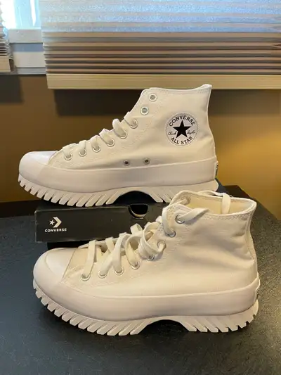New Women's Sizes 8.5, 9 or 9.5 Converse Lugged 2, View more