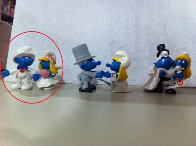 Smurfs - New 1991 Bride and Groom Smurfs Pair632349887645471211
