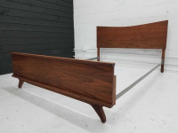 Mid-century walnut bed / double size bed / full size bed 