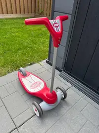 Radio Flyer scooter 