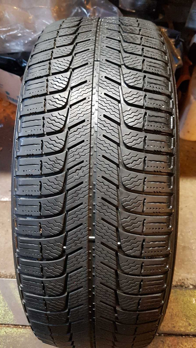 1-215/60R17 Michelin X-ice  in Tires & Rims in Bridgewater