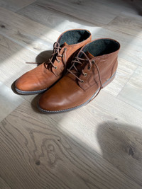 Men’s Sz 10.5 Rockport Boots