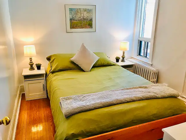 Downtown Toronto - 2 Bed - Bloor & Ossington