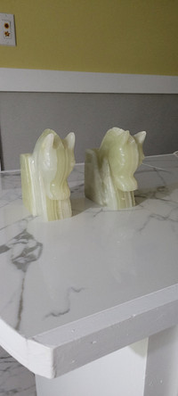 Green Onyx Horse heads book ends