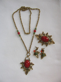 Vintage Necklace Brooch Pin & Earrings 3PC Set Carnelian & Jade
