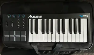Alesis V25 USB MIDI keyboard with carrying bag, View more