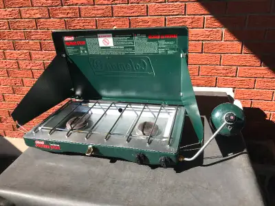 2 burner Coleman propane stove ))REDUCED((, View more