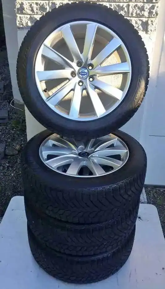 2016 - 2026 Volvo XC90 OEM Winter Wheel set / Ensemble d'hiver in Tires & Rims in City of Montréal - Image 3