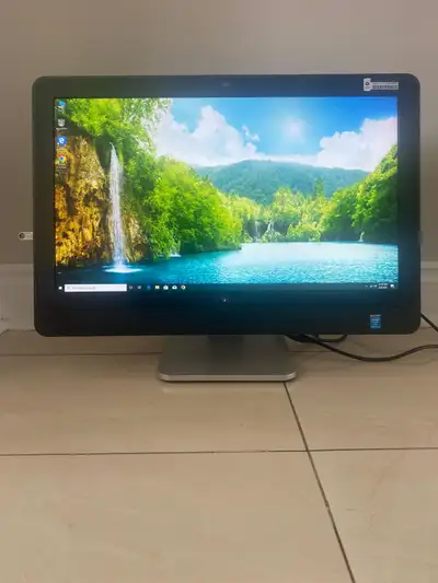 Dell 9020 All In One Computer. 23" Screen Size. Core i5 4th Generation Processor. 8 GB Ram. 200 GB S...
