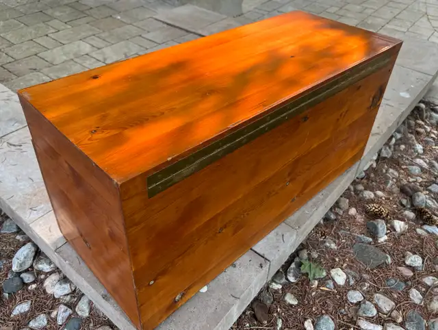 Vintage Solid Wooden 4 drawers Storage Box Chest in Dressers & Wardrobes in Gatineau - Image 3